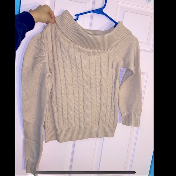 Pink & Flare asymmetrical off-shoulder sweater - Picture 1 of 1